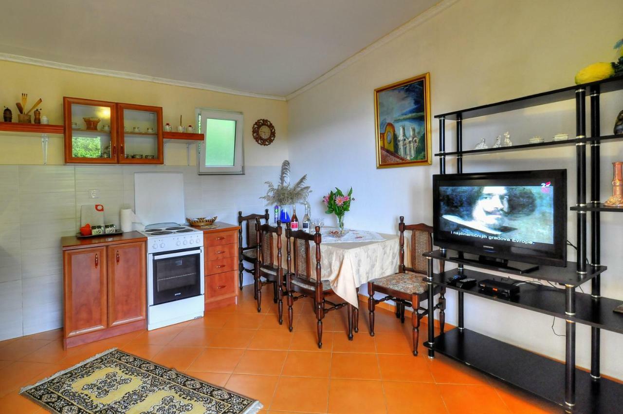 Apartments Banicevic Tivat Dış mekan fotoğraf