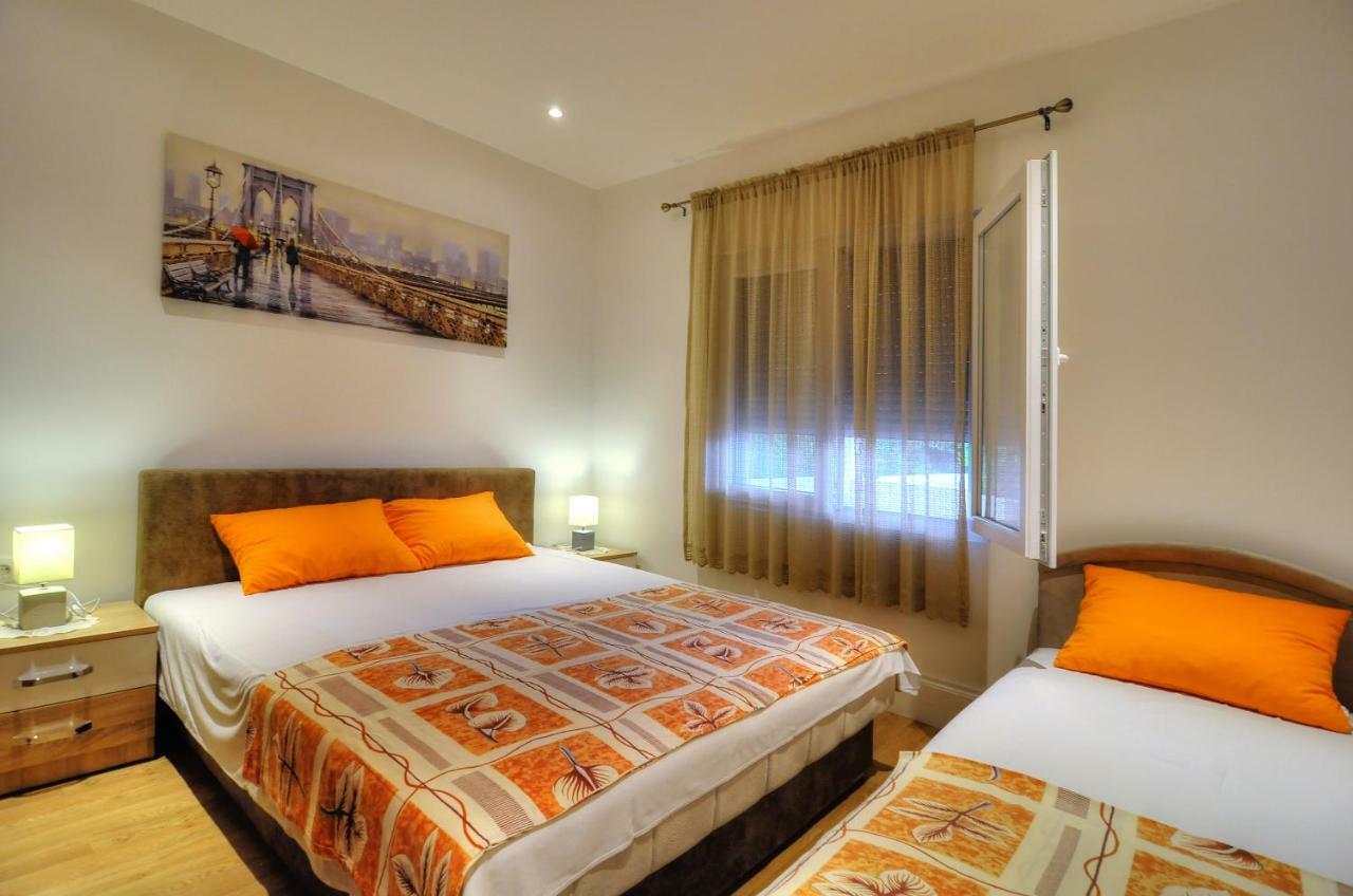 Apartments Banicevic Tivat Dış mekan fotoğraf